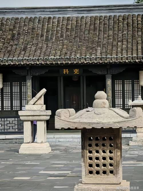 探秘古代魔古钥匙：传说中的神器与现实世界的联系