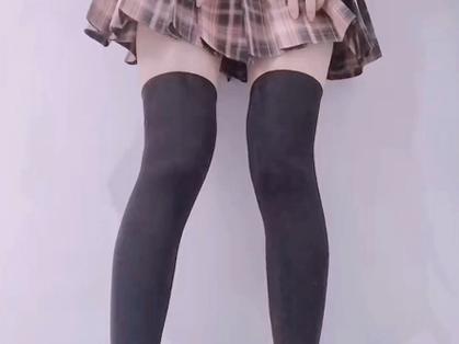 【福利姬／图包／视频】咬一口兔娘（黏黏团子兔）全合集