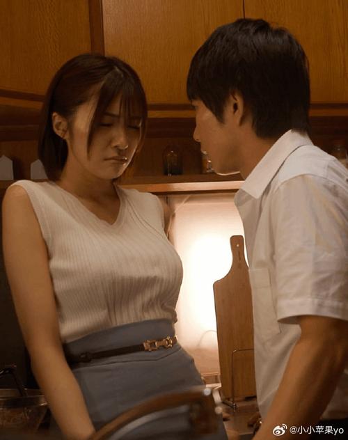 [日式ADV／人妻] 未亡人日记～与憧憬的那个女人同住一屋檐下 AI机翻版+存档 [1G／多空／百度]
