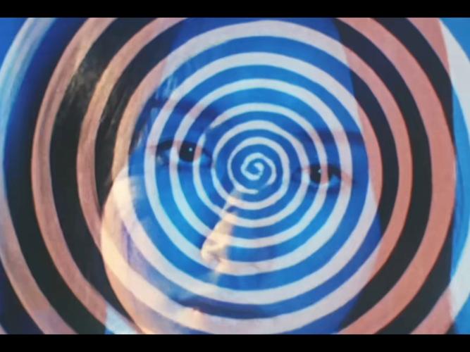 揭开神秘面纱：催眠大师的下载之旅