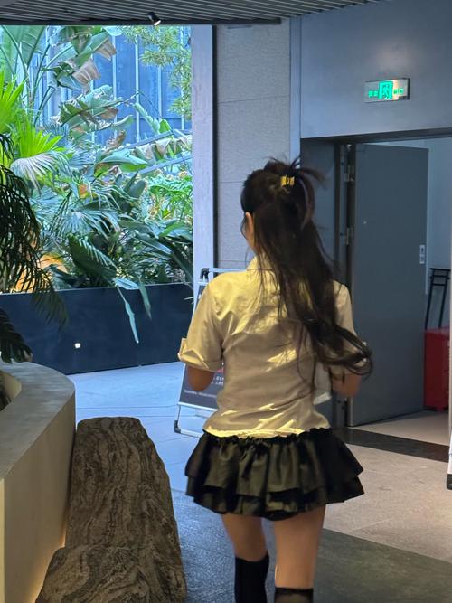 探寻“微小的我”背后的奇妙世界：下载地址与玩家体验的深度分析