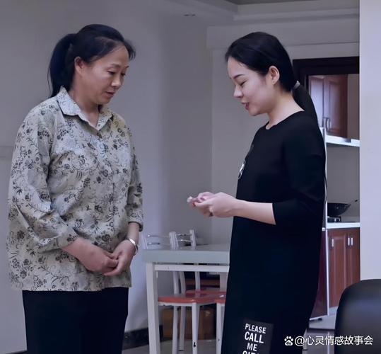 保姆儿媳版本大全:探索角色扮演的无限可能