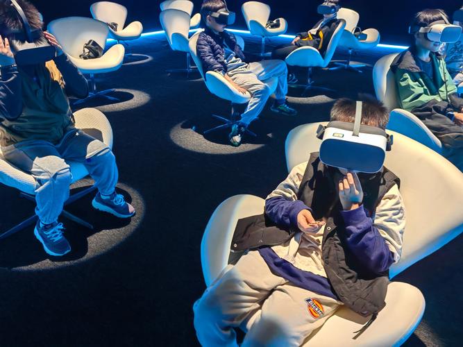 在虚拟世界中体验真实情感：探讨《爱妻日记安卓》的魅力